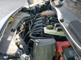 ✅ 2020 Ford Transit Connect XL • VIN: NM0LS7E20L1461348 • Lot: 42901091. Wystawiony na IAAI z przebiegiem 110 809 mil. Bezpłatny archiwum sprzedaży aukcyjnych z USA i szczegółowy raport historii pojazdu na DreamBid. Zdjęcie 19.