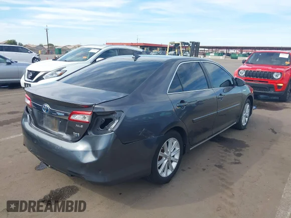 ✅ 2013 Toyota Camry XLE • VIN: 4T1BD1FK6DU089708 • Lot: 44485278. Wystawiony na IAAI z przebiegiem 237 647 mil. Bezpłatny archiwum sprzedaży aukcyjnych z USA i szczegółowy raport historii pojazdu na DreamBid. Zdjęcie 4.