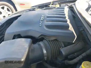 ✅ 2012 Chrysler 200 S • VIN: 1C3CCBHG8CN249787 • Lot: 43548585. Wystawiony na IAAI z przebiegiem 179 993 mil. Bezpłatny archiwum sprzedaży aukcyjnych z USA i szczegółowy raport historii pojazdu na DreamBid. Zdjęcie 12.