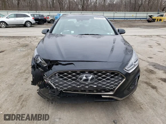 ✅ 2019 Hyundai Sonata SEL • VIN: 5NPE34AF8KH790449 • Lot: 36923783. Wystawiony na Copart z przebiegiem 25 772 mil. Bezpłatny archiwum sprzedaży aukcyjnych z USA i szczegółowy raport historii pojazdu na DreamBid. Zdjęcie 5.