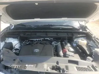 ✅ 2021 Toyota Highlander XLE • VIN: 5TDGZRBH8MS079660 • Лот: 84810465. Опубликован ранее на Copart с пробегом 48 561 миль. Бесплатный доступ к архиву аукционных продаж из США и подробный отчёт об истории автомобиля на DreamBid. Изображение 16.