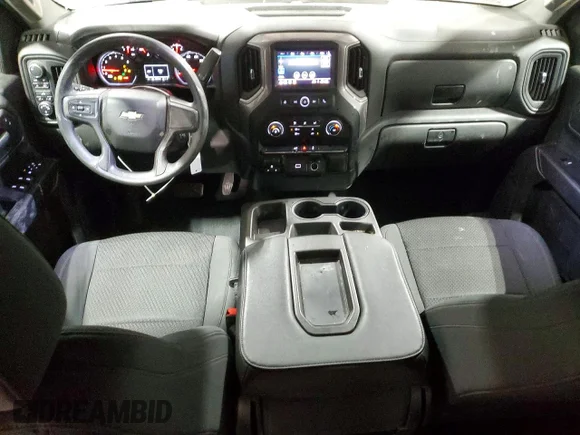 ✅ 2020 Chevrolet Silverado 1500 Custom • VIN: 3GCPYBEH6LG450091 • Lot: 76258365. Wystawiony na Copart z przebiegiem 49 413 mil. Bezpłatny archiwum sprzedaży aukcyjnych z USA i szczegółowy raport historii pojazdu na DreamBid. Zdjęcie 8.