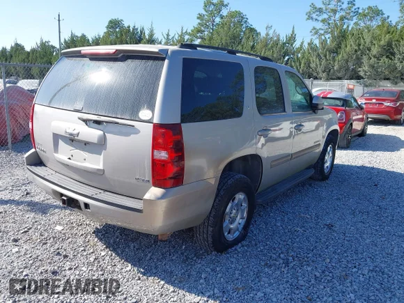 ✅ 2007 Chevrolet Tahoe LTZ • VIN: 1GNFK13077R132501 • Lot: 43789402. Wystawiony na IAAI z przebiegiem 132 214 mil. Bezpłatny archiwum sprzedaży aukcyjnych z USA i szczegółowy raport historii pojazdu na DreamBid. Zdjęcie 4.