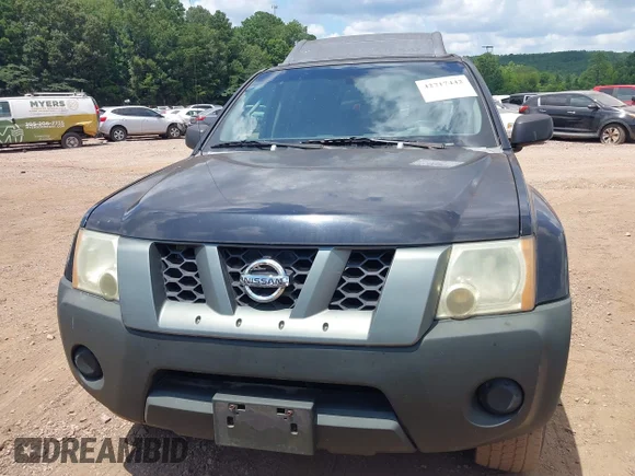 ✅ 2007 Nissan Xterra X • VIN: 5N1AN08U57C517537 • Lot: 42717442. Wystawiony na IAAI z przebiegiem 181 930 mil. Bezpłatny archiwum sprzedaży aukcyjnych z USA i szczegółowy raport historii pojazdu na DreamBid. Zdjęcie 6.