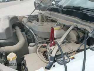 ✅ 2022 Ram 2500 Tradesman • VIN: 3C6UR5HJ2NG366148 • Lot: 42745985. Wystawiony na IAAI z przebiegiem 73 706 mil. Bezpłatny archiwum sprzedaży aukcyjnych z USA i szczegółowy raport historii pojazdu na DreamBid. Zdjęcie 13.