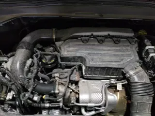 ✅ 2023 Jeep Renegade Trailhawk • VIN: ZACNJDC10PPP58498 • Lot: 57979715. Listed on Copart with 14,189 mi. Free auction sales archive from the USA and detailed vehicle history report at DreamBid. Image 14.