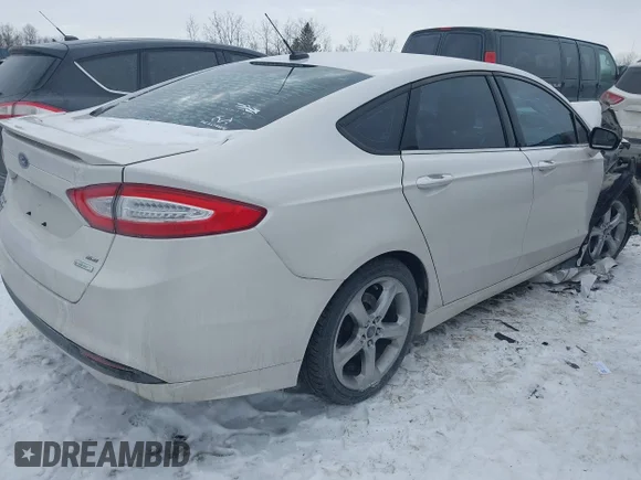 ✅ 2013 Ford Fusion SE • VIN: 3FA6P0HR6DR241498 • Lot: 44345077. Listed on IAAI with 123,645 mi. Free auction sales archive from the USA and detailed vehicle history report at DreamBid. Image 4.