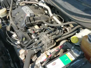 ✅ 2007 Chrysler Pacifica • VIN: 2A8GM48L97R197526 • Lot: 42689543. Listed on IAAI with 160,890 mi. Free auction sales archive from the USA and detailed vehicle history report at DreamBid. Image 19.