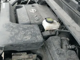 ✅ 2013 Nissan Pathfinder SV • VIN: 5N1AR2MN3DC662554 • Lot: 43061249. Wystawiony na IAAI z przebiegiem 153 746 mil. Bezpłatny archiwum sprzedaży aukcyjnych z USA i szczegółowy raport historii pojazdu na DreamBid. Zdjęcie 14.