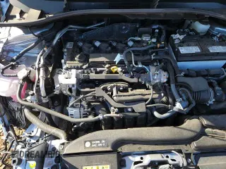 ✅ 2025 Toyota Corolla Cross L • VIN: 7MUAAAAG9SV123448 • Lot: 81892895. Listed on Copart with 14,020 mi. Free auction sales archive from the USA and detailed vehicle history report at DreamBid. Image 16.