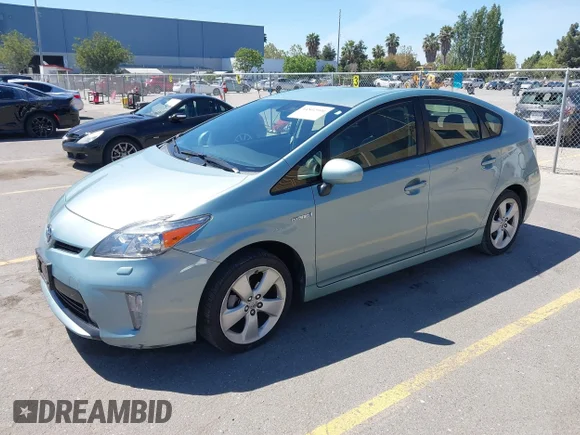 ✅ 2015 Toyota Prius Four • VIN: JTDKN3DU3F1897021 • Lot: 44802990. Wystawiony na IAAI z przebiegiem 132 277 mil. Bezpłatny archiwum sprzedaży aukcyjnych z USA i szczegółowy raport historii pojazdu na DreamBid. Zdjęcie 2.