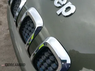 ✅ 2014 Jeep Cherokee Latitude • VIN: 1C4PJLCS4EW199715 • Lot: 43638016. Listed on IAAI with 97,901 mi. Free auction sales archive from the USA and detailed vehicle history report at DreamBid. Image 12.