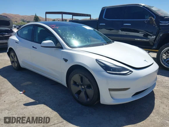 ✅ 2023 Tesla Model 3 • VIN: 5YJ3E1EA3PF400216 • Lot: 45291612. Wystawiony na IAAI z przebiegiem 43 794 mil. Bezpłatny archiwum sprzedaży aukcyjnych z USA i szczegółowy raport historii pojazdu na DreamBid. Zdjęcie 1.