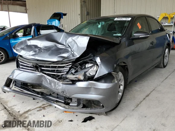 ✅ 2019 Volkswagen Passat Wolfsburg Edition • VIN: 1VWLA7A39KC006891 • Lot: 59482752. Wystawiony na Copart z przebiegiem 54 285 mil. Bezpłatny archiwum sprzedaży aukcyjnych z USA i szczegółowy raport historii pojazdu na DreamBid. Zdjęcie 2.