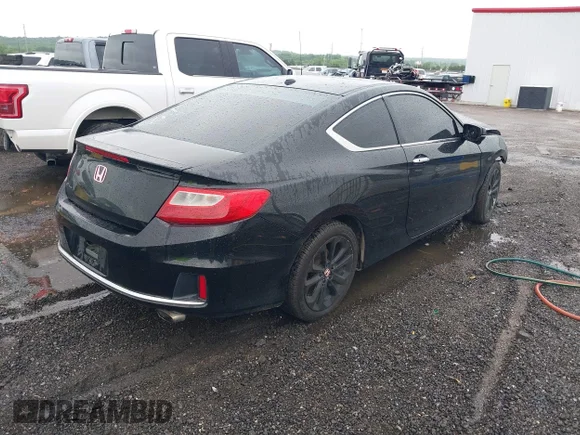 ✅ 2015 Honda Accord EX-L • VIN: 1HGCT2B89FA001834 • Lot: 45127338. Wystawiony na IAAI z przebiegiem 153 358 mil. Bezpłatny archiwum sprzedaży aukcyjnych z USA i szczegółowy raport historii pojazdu na DreamBid. Zdjęcie 4.