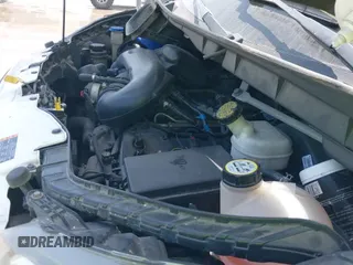 ✅ 2015 Ford Transit Cargo • VIN: 1FTNE2CM8FKA15604 • Lot: 42323723. Wystawiony na IAAI z przebiegiem 327 745 mil. Bezpłatny archiwum sprzedaży aukcyjnych z USA i szczegółowy raport historii pojazdu na DreamBid. Zdjęcie 20.