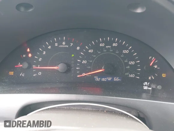 ✅ 2007 Toyota Camry LE • VIN: 4T1BE46K37U090043 • Lot: 44489194. Wystawiony na IAAI z przebiegiem 192 180 mil. Bezpłatny archiwum sprzedaży aukcyjnych z USA i szczegółowy raport historii pojazdu na DreamBid. Zdjęcie 7.