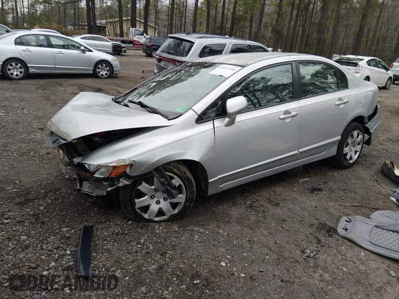✅ 2010 Honda Civic LX • VIN: 2HGFA1F5XAH529776 • Lot: 44513380. Wystawiony na IAAI z przebiegiem 117 269 mil. Bezpłatny archiwum sprzedaży aukcyjnych z USA i szczegółowy raport historii pojazdu na DreamBid. Zdjęcie 2.