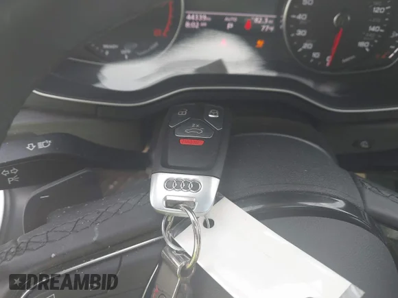 ✅ 2021 Audi A4 S line Premium • VIN: WAUDAAF46MN009872 • Lot: 41808809. Listed on IAAI with 44,339 mi. Free auction sales archive from the USA and detailed vehicle history report at DreamBid. Image 11.