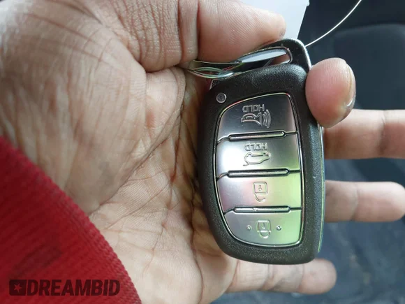 ✅ 2018 Hyundai Tucson SEL • VIN: KM8J33A45JU690560 • Lot: 43421208. Wystawiony na IAAI z przebiegiem 88 330 mil. Bezpłatny archiwum sprzedaży aukcyjnych z USA i szczegółowy raport historii pojazdu na DreamBid. Zdjęcie 11.