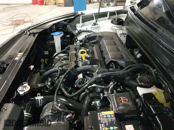 ✅ 2024 Hyundai Venue SEL • VIN: KMHRC8A36RU330782 • Lot: 42019933. Wystawiony na IAAI z przebiegiem 14 585 mil. Bezpłatny archiwum sprzedaży aukcyjnych z USA i szczegółowy raport historii pojazdu na DreamBid. Zdjęcie 19.