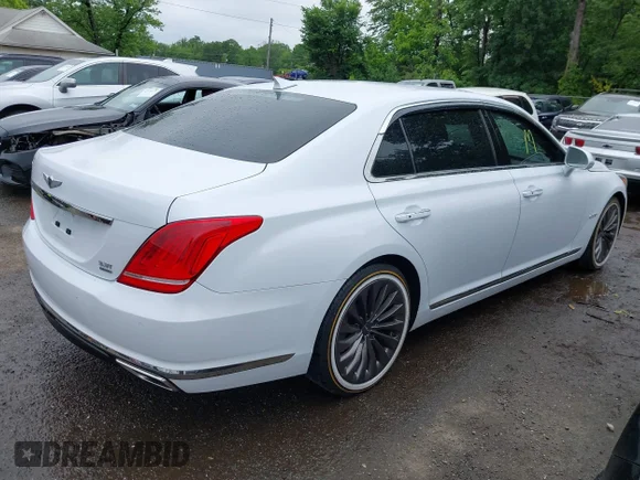✅ 2019 Genesis G90 Premium • VIN: KMTF34JA5KU058697 • Lot: 42346149. Listed on IAAI with 38,832 mi. Free auction sales archive from the USA and detailed vehicle history report at DreamBid. Image 4.