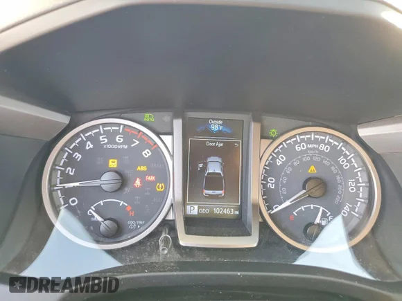 ✅ 2022 Toyota Tacoma SR5 • VIN: 3TMAZ5CNXNM166464 • Lot: 46857416. Wystawiony na Copart z przebiegiem 102 463 mil. Bezpłatny archiwum sprzedaży aukcyjnych z USA i szczegółowy raport historii pojazdu na DreamBid. Zdjęcie 9.