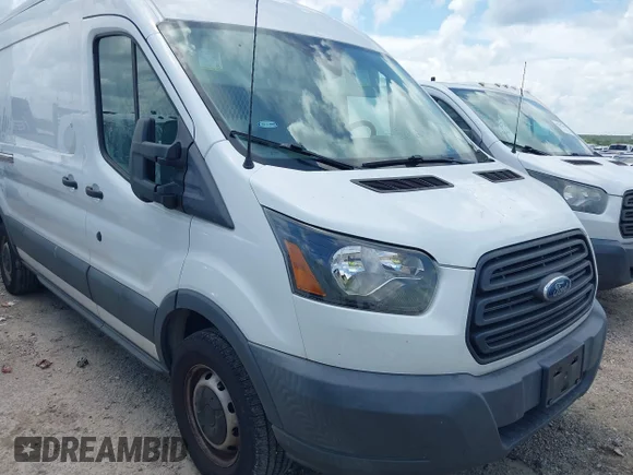 ✅ 2018 Ford Transit • VIN: 1FTBW2CM7JKA88276 • Lot: 45228954. Wystawiony na IAAI z przebiegiem 76 914 mil. Bezpłatny archiwum sprzedaży aukcyjnych z USA i szczegółowy raport historii pojazdu na DreamBid. Zdjęcie 1.