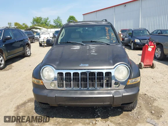 ✅ 2006 Jeep Liberty Limited • VIN: 1J4GL58K06W249004 • Lot: 44814419. Wystawiony na IAAI z przebiegiem 203 883 mil. Bezpłatny archiwum sprzedaży aukcyjnych z USA i szczegółowy raport historii pojazdu na DreamBid. Zdjęcie 6.