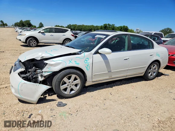✅ 2002 Nissan Altima S • VIN: 1N4AL11D32C147133 • Lot: 54006196. Listed on Copart with 59,617 mi. Free auction sales archive from the USA and detailed vehicle history report at DreamBid. Image 1.