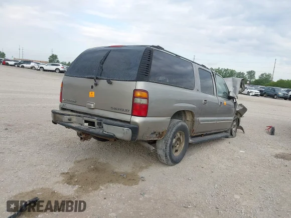 ✅ 2003 Chevrolet Suburban LT • VIN: 1GNFK16Z03J189416 • Lot: 45143018. Listed on IAAI with Not provided. Free auction sales archive from the USA and detailed vehicle history report at DreamBid. Image 4.
