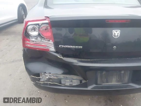 ✅ 2007 Dodge Charger • VIN: 2B3KA43R87H779159 • Лот: 44105030. Опубликован ранее на IAAI с пробегом 228 615 миль. Бесплатный доступ к архиву аукционных продаж из США и подробный отчёт об истории автомобиля на DreamBid. Изображение 6.