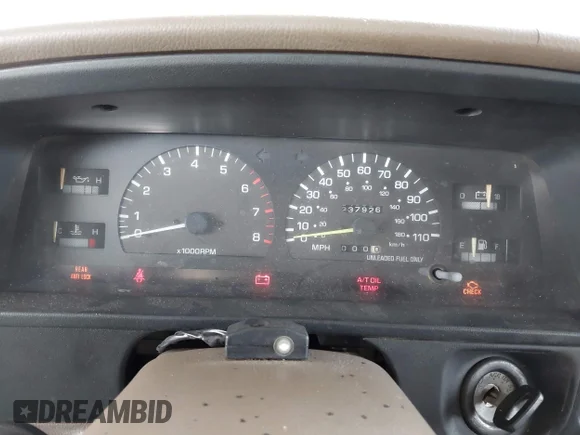✅ 1995 Toyota 4Runner • VIN: JT3VN39WXS0181423 • Lot: 45429193. Wystawiony na IAAI z przebiegiem 237 926 mil. Bezpłatny archiwum sprzedaży aukcyjnych z USA i szczegółowy raport historii pojazdu na DreamBid. Zdjęcie 7.
