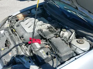 ✅ 2002 Mercury Cougar • VIN: 1ZWHT61L525621044 • Lot: 42300332. Wystawiony na IAAI z przebiegiem 70 134 mil. Bezpłatny archiwum sprzedaży aukcyjnych z USA i szczegółowy raport historii pojazdu na DreamBid. Zdjęcie 12.