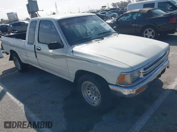 ✅ 1991 Toyota Pickup DX • VIN: JT4VN93D9M5018869 • Lot: 41809090. Wystawiony na IAAI z przebiegiem 312 527 mil. Bezpłatny archiwum sprzedaży aukcyjnych z USA i szczegółowy raport historii pojazdu na DreamBid. Zdjęcie 1.