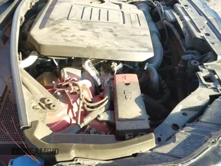 ✅ 2018 Land Rover Range Rover Velar S • VIN: SALYB2RX6JA737877 • Lot: 43516095. Listed on IAAI with 94,369 mi. Free auction sales archive from the USA and detailed vehicle history report at DreamBid. Image 19.