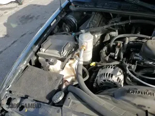 ✅ 2003 Chevrolet S-10 LS • VIN: 1GCCS19X738104133 • Лот: 86405184. Опубликован ранее на Copart с пробегом 53 955 миль. Бесплатный доступ к архиву аукционных продаж из США и подробный отчёт об истории автомобиля на DreamBid. Изображение 13.