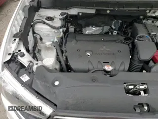 ✅ 2019 Mitsubishi Outlander GT • VIN: JA4AR4AW7KU014861 • Lot: 82228474. Listed on Copart with 32,695 mi. Free auction sales archive from the USA and detailed vehicle history report at DreamBid. Image 14.