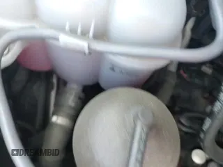 ✅ 2021 Audi SQ7 Prestige • VIN: WA1VWBF75MD011170 • Lot: 60720395. Wystawiony na Copart z przebiegiem 71 558 mil. Bezpłatny archiwum sprzedaży aukcyjnych z USA i szczegółowy raport historii pojazdu na DreamBid. Zdjęcie 15.