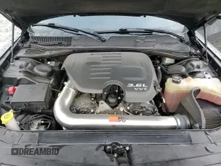 ✅ 2020 Dodge Challenger SXT • VIN: 2C3CDZAG0LH151233 • Lot: 81384355. Wystawiony na Copart z przebiegiem 84 763 mil. Bezpłatny archiwum sprzedaży aukcyjnych z USA i szczegółowy raport historii pojazdu na DreamBid. Zdjęcie 13.