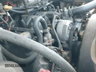 ✅ 2000 Ford F-250 XL • VIN: 1FTNX21L4YEA69598 • Lot: 42567608. Wystawiony na IAAI z przebiegiem 206 758 mil. Bezpłatny archiwum sprzedaży aukcyjnych z USA i szczegółowy raport historii pojazdu na DreamBid. Zdjęcie 19.