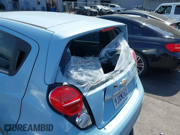 ✅ 2016 Chevrolet Spark LT • VIN: KL8CK6S05GC592892 • Lot: 42412167. Wystawiony na IAAI z przebiegiem 66 939 mil. Bezpłatny archiwum sprzedaży aukcyjnych z USA i szczegółowy raport historii pojazdu na DreamBid. Zdjęcie 6.
