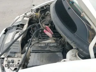 ✅ 2005 Dodge Caravan SXT • VIN: 2D4GP44L85R516967 • Lot: 43666976. Wystawiony na IAAI z przebiegiem 290 347 mil. Bezpłatny archiwum sprzedaży aukcyjnych z USA i szczegółowy raport historii pojazdu na DreamBid. Zdjęcie 12.