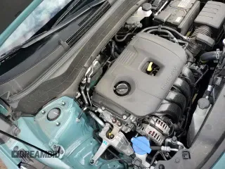 ✅ 2025 Kia Seltos S • VIN: KNDEUCAA0S7751418 • Lot: 90211735. Listed on Copart with 8,125 mi. Free auction sales archive from the USA and detailed vehicle history report at DreamBid. Image 16.