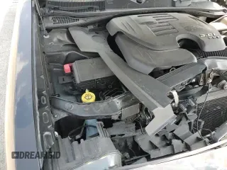 ✅ 2019 Dodge Challenger SXT • VIN: 2C3CDZAG3KH729226 • Lot: 80052195. Wystawiony na Copart z przebiegiem 74 886 mil. Bezpłatny archiwum sprzedaży aukcyjnych z USA i szczegółowy raport historii pojazdu na DreamBid. Zdjęcie 15.