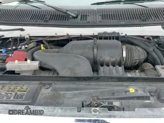 ✅ 2013 Ford Econoline Passenger XL • VIN: 1FBNE3BL1DDA34676 • Lot: 41401076. Wystawiony na IAAI z przebiegiem 179 336 mil. Bezpłatny archiwum sprzedaży aukcyjnych z USA i szczegółowy raport historii pojazdu na DreamBid. Zdjęcie 19.