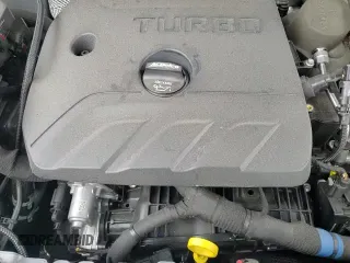 ✅ 2025 Buick Encore GX Sport Touring • VIN: KL4AMDSL4SB039277 • Lot: 81045775. Wystawiony na Copart z przebiegiem 16 549 mil. Bezpłatny archiwum sprzedaży aukcyjnych z USA i szczegółowy raport historii pojazdu na DreamBid. Zdjęcie 17.