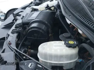 ✅ 2014 GMC Savana • VIN: 1GTW7FBA1E1114461 • Lot: 43863484. Wystawiony na IAAI z przebiegiem 206 578 mil. Bezpłatny archiwum sprzedaży aukcyjnych z USA i szczegółowy raport historii pojazdu na DreamBid. Zdjęcie 18.