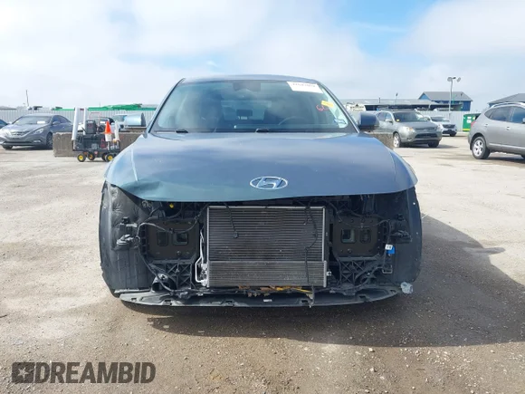 ✅ 2022 Hyundai Ioniq 5 SEL • VIN: KM8KN4AE1NU067133 • Lot: 41647052. Wystawiony na IAAI z przebiegiem 50 305 mil. Bezpłatny archiwum sprzedaży aukcyjnych z USA i szczegółowy raport historii pojazdu na DreamBid. Zdjęcie 6.