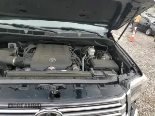 ✅ 2018 Toyota Tundra SR5 • VIN: 5TFHW5F11JX774099 • Lot: 61057615. Listed on Copart with 40,560 mi. Free auction sales archive from the USA and detailed vehicle history report at DreamBid. Image 13.